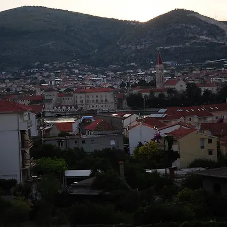 Apartman Gazo *